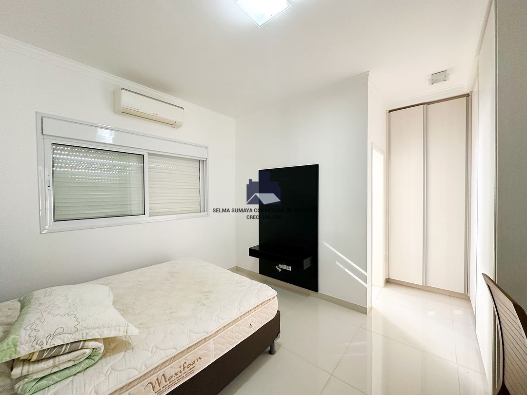 Casa de Condomínio com 3 quartos à venda, 298m² — foto 13 de 17
