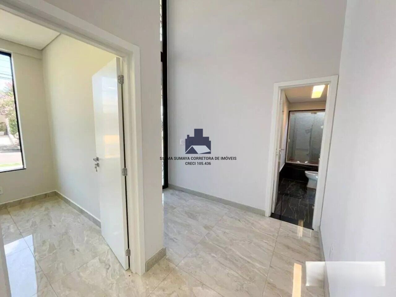 Casa de Condomínio com 3 quartos à venda, 225m² — foto 16 de 23