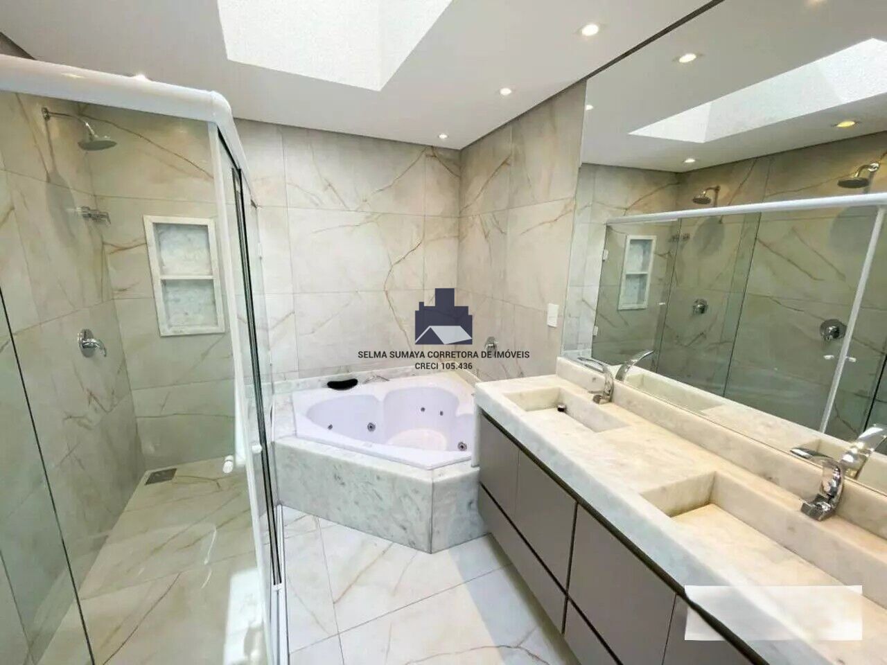 Casa de Condomínio com 3 quartos à venda, 225m² — foto 19 de 23