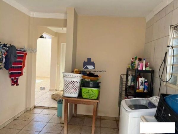 Casa com 3 quartos à venda, 229m² — foto 24 de 25