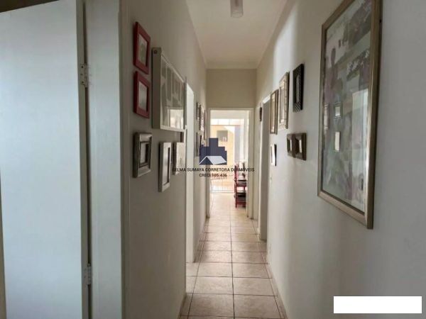 Casa com 3 quartos à venda, 229m² — foto 22 de 25