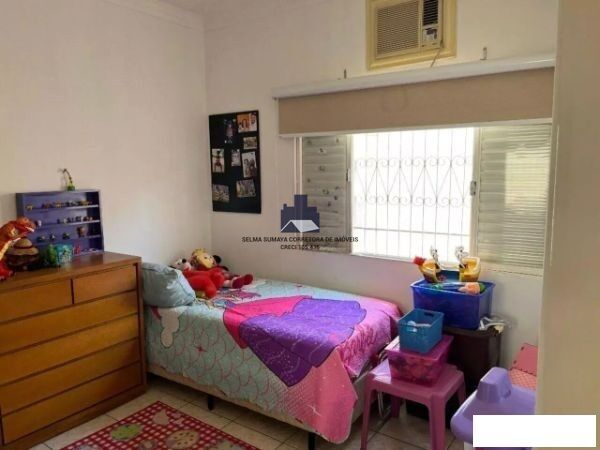 Casa com 3 quartos à venda, 229m² — foto 10 de 25