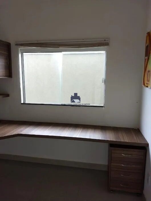 Casa de Condomínio com 3 quartos à venda, 250m² — foto 10 de 14