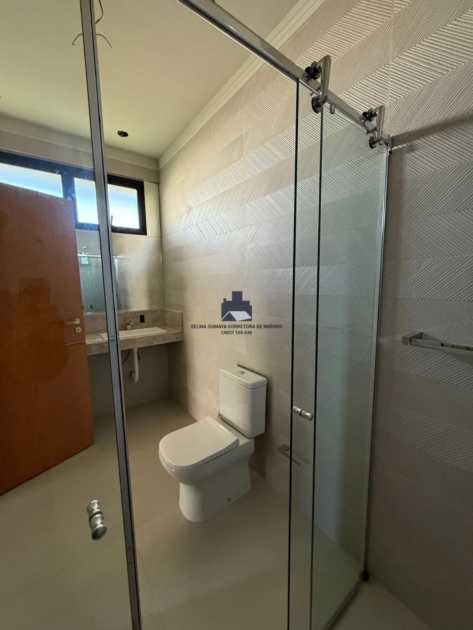 Casa de Condomínio com 3 quartos à venda, 240m² — foto 29 de 30