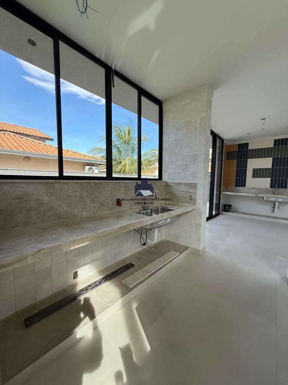 Casa de Condomínio com 3 quartos à venda, 240m² — foto 21 de 30