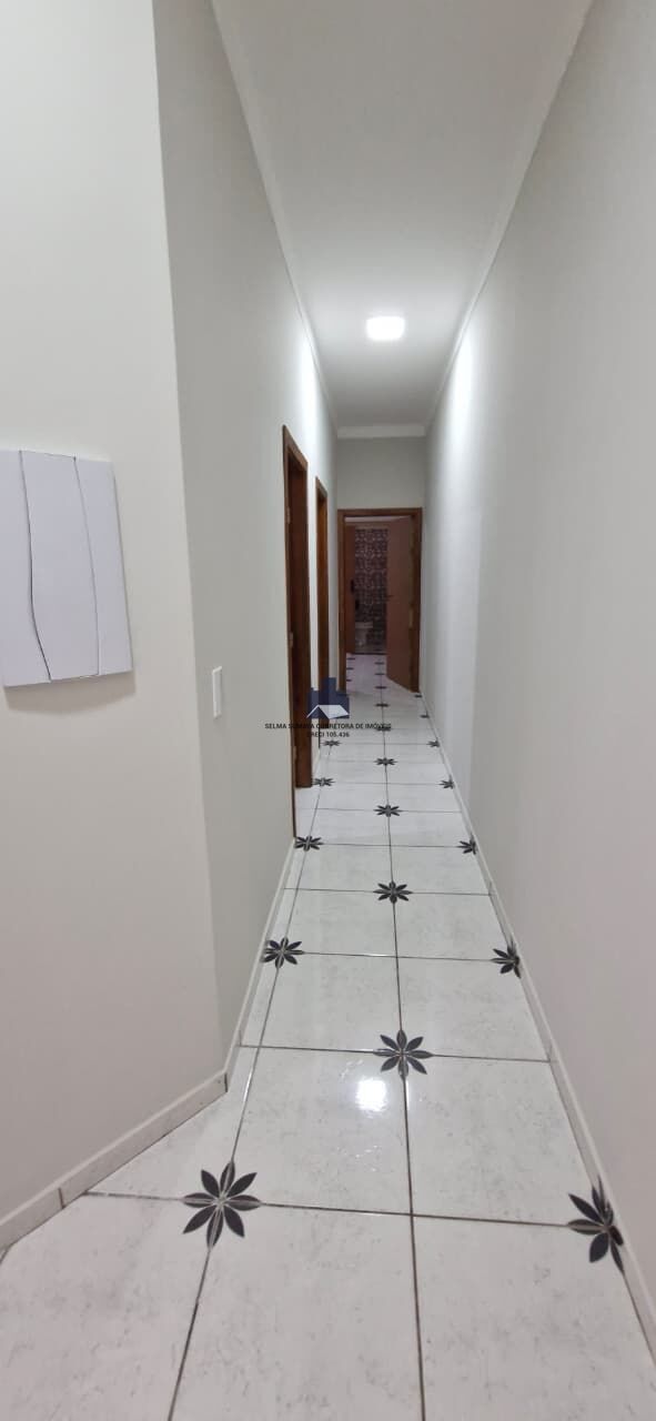 Casa com 3 quartos à venda, 200m² — foto 18 de 23