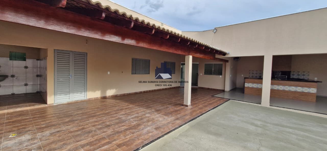 Casa com 3 quartos à venda, 200m² — foto 6 de 23