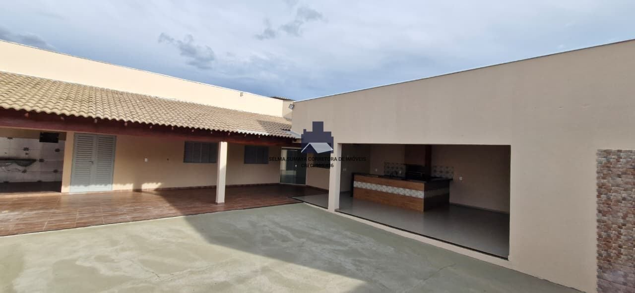 Casa com 3 quartos à venda, 200m² — foto 9 de 23