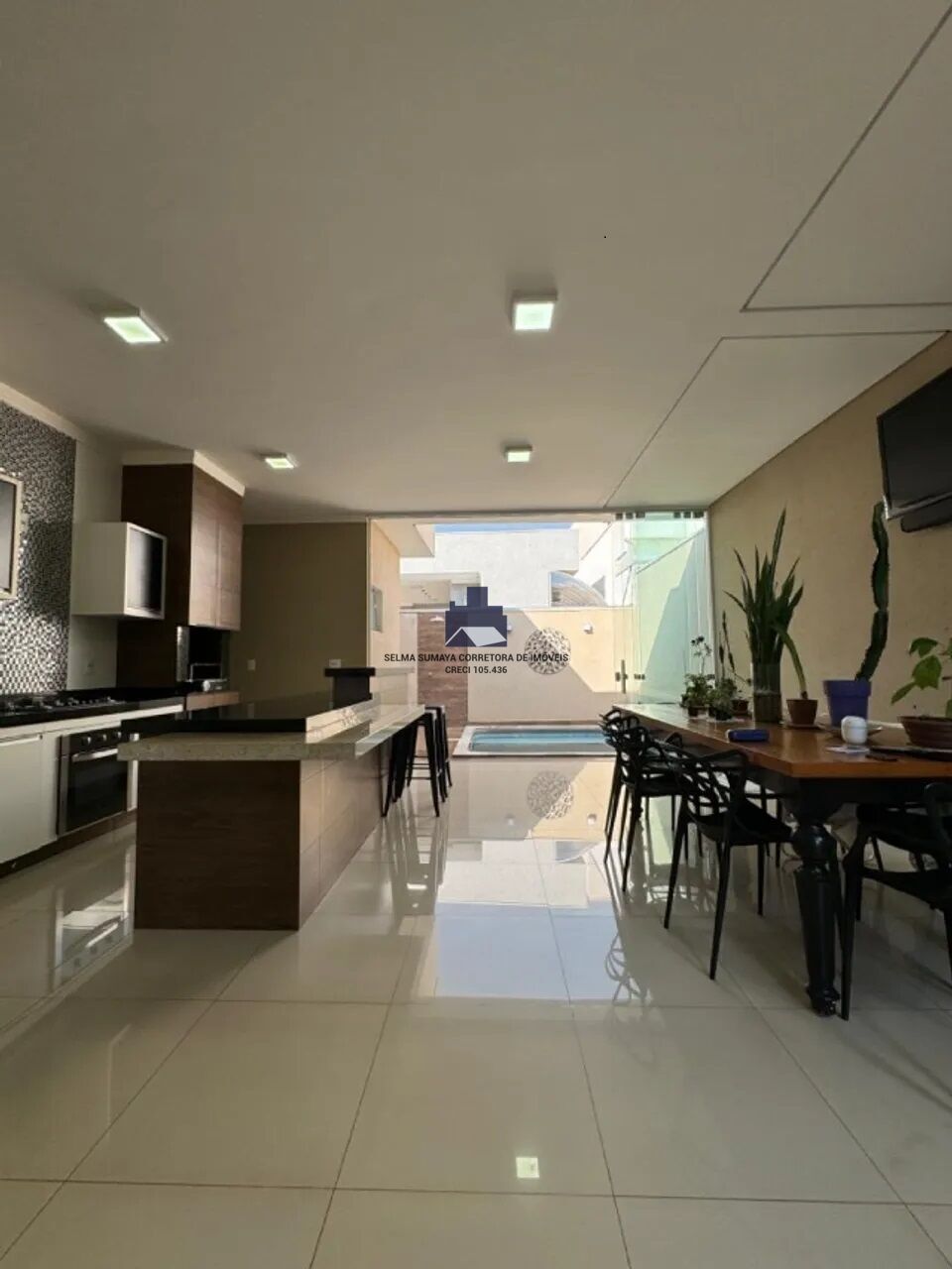 Casa de Condomínio com 3 quartos à venda, 170m² — foto 5 de 10