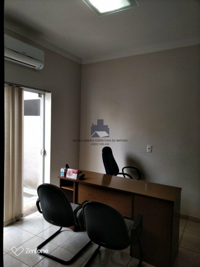 Casa com 3 quartos à venda, 307m² — foto 10 de 29