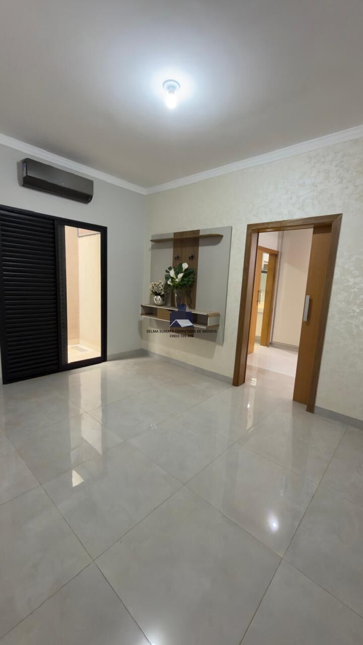 Casa de Condomínio com 3 quartos à venda, 196m² — foto 13 de 17