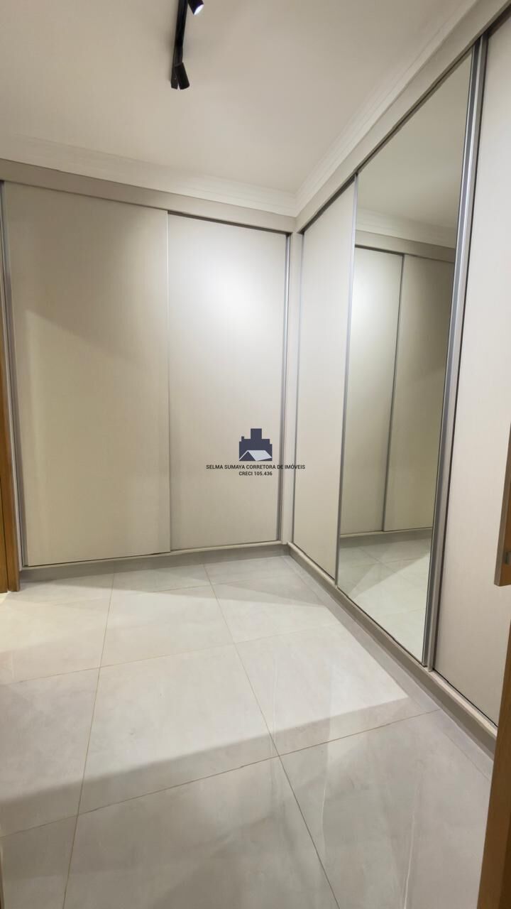 Casa de Condomínio com 3 quartos à venda, 196m² — foto 12 de 17