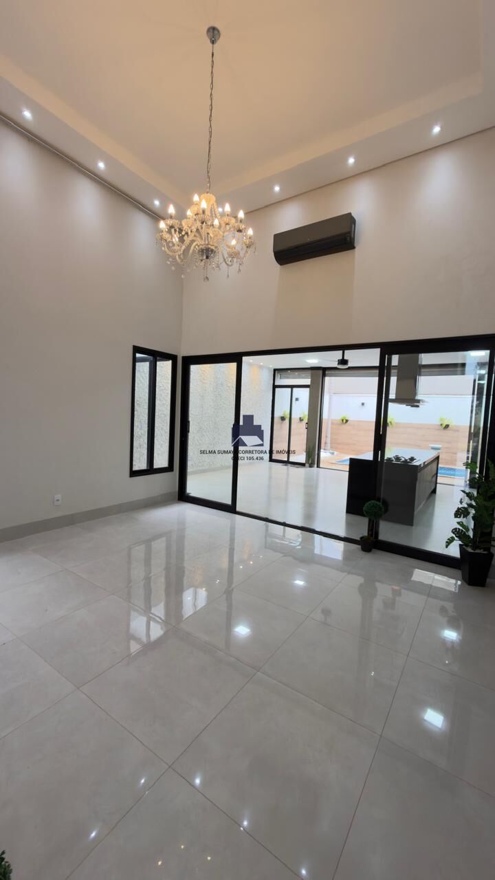 Casa de Condomínio com 3 quartos à venda, 196m² — foto 7 de 17