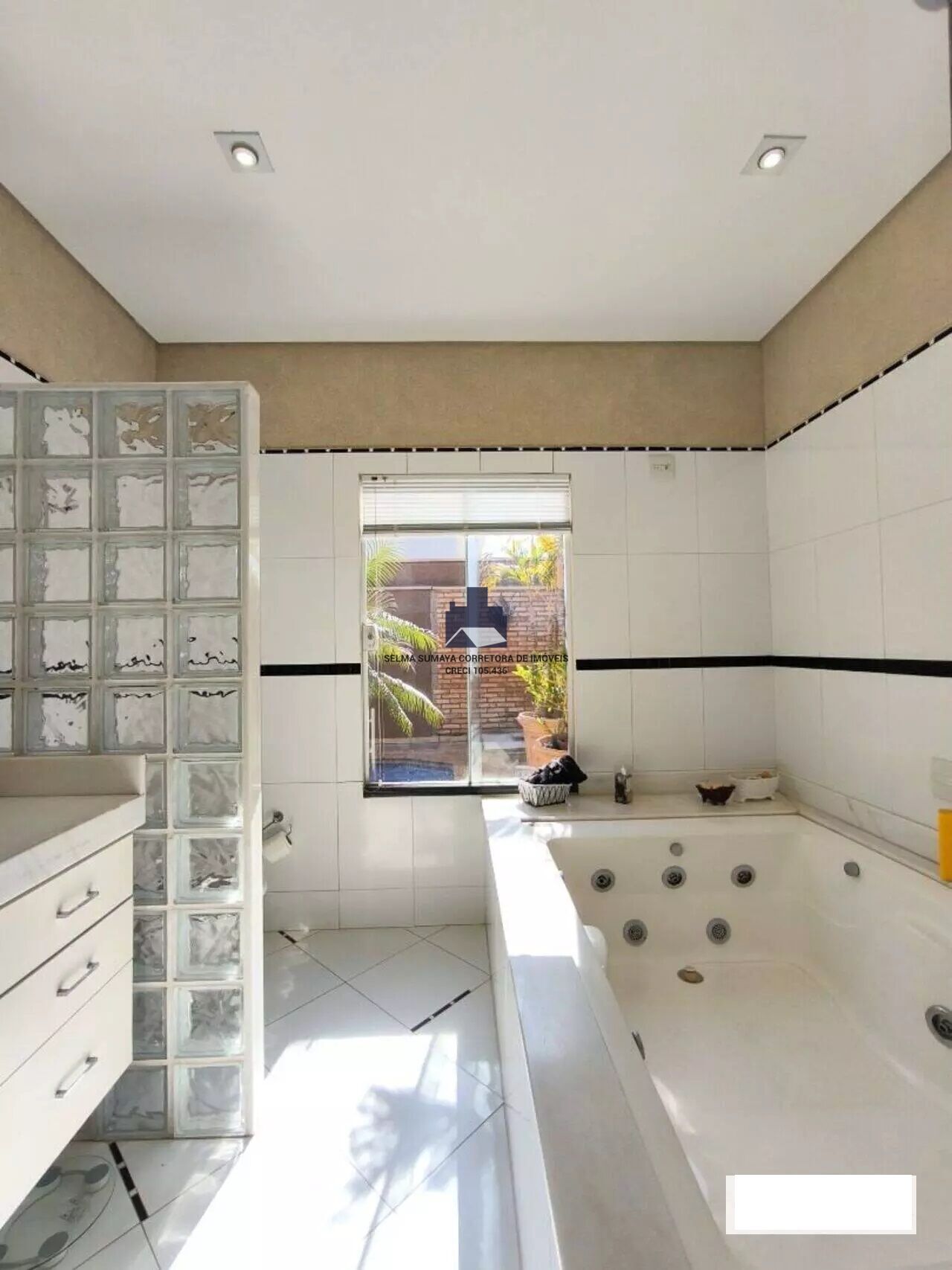 Casa de Condomínio com 3 quartos à venda, 220m² — foto 26 de 28