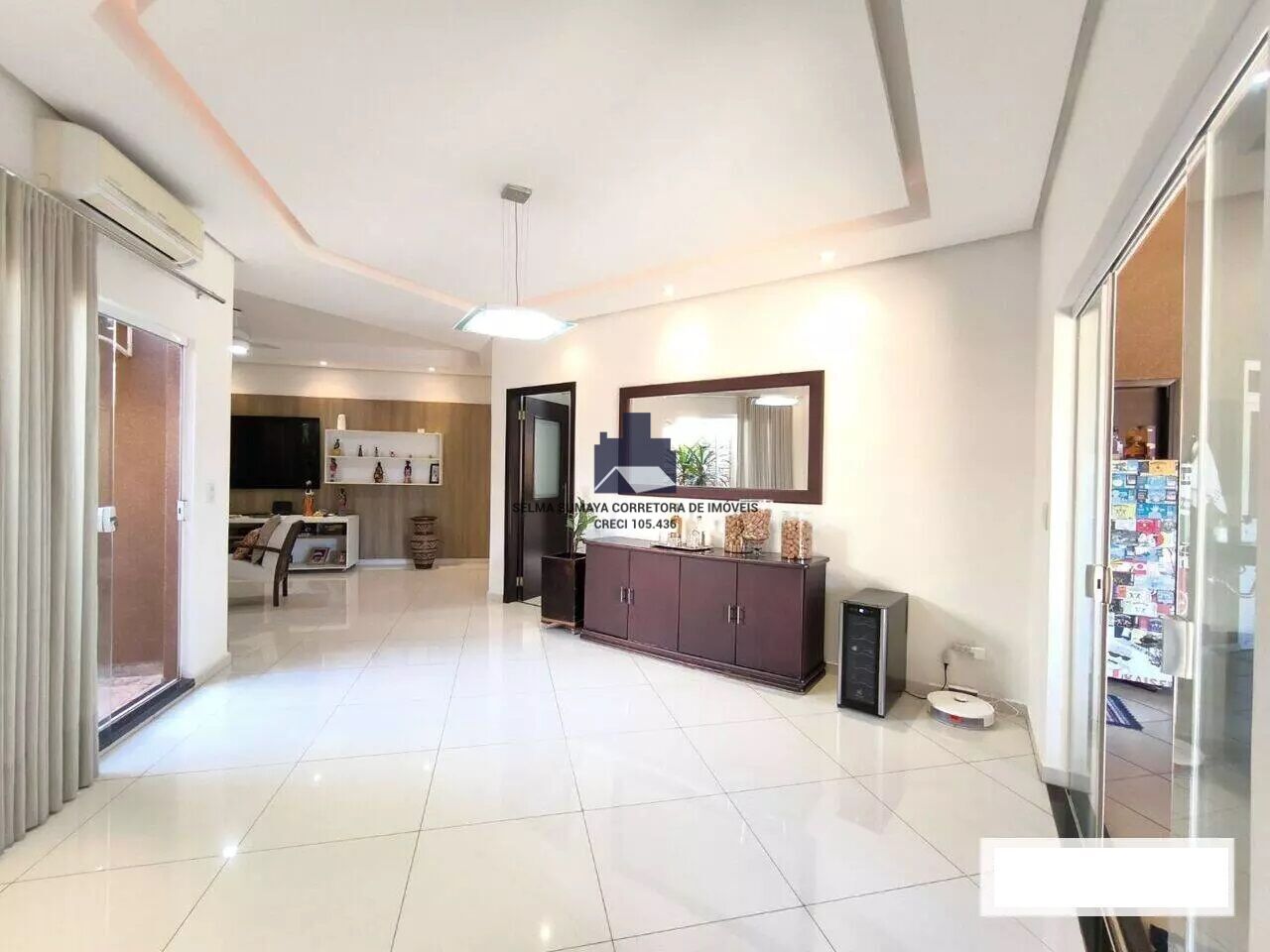 Casa de Condomínio com 3 quartos à venda, 220m² — foto 18 de 28