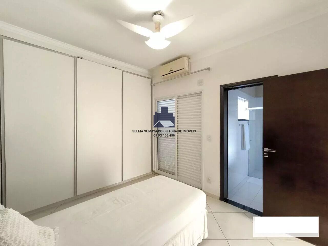 Casa de Condomínio com 3 quartos à venda, 220m² — foto 25 de 28