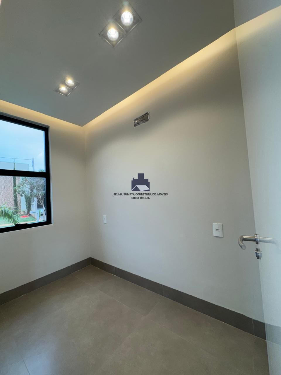 Casa de Condomínio com 3 quartos à venda, 180m² — foto 23 de 43