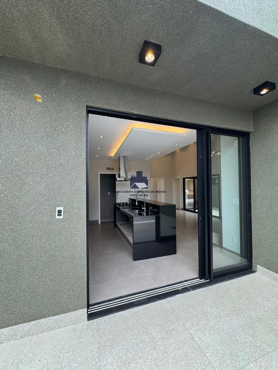 Casa de Condomínio com 3 quartos à venda, 180m² — foto 33 de 43