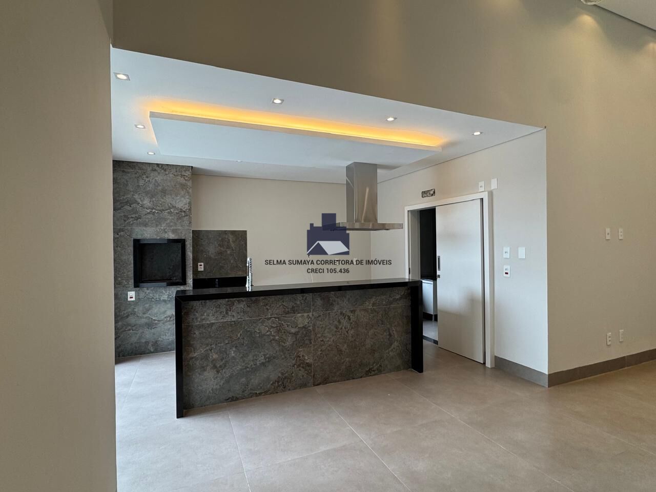 Casa de Condomínio com 3 quartos à venda, 180m² — foto 20 de 43