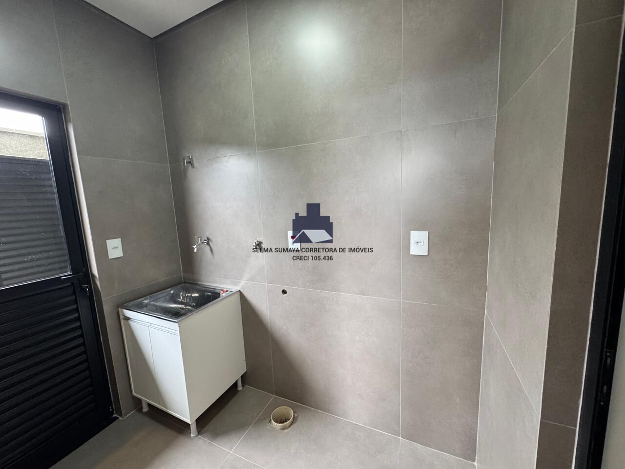 Casa de Condomínio com 3 quartos à venda, 180m² — foto 37 de 43