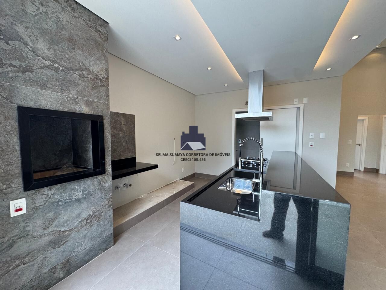 Casa de Condomínio com 3 quartos à venda, 180m² — foto 35 de 43