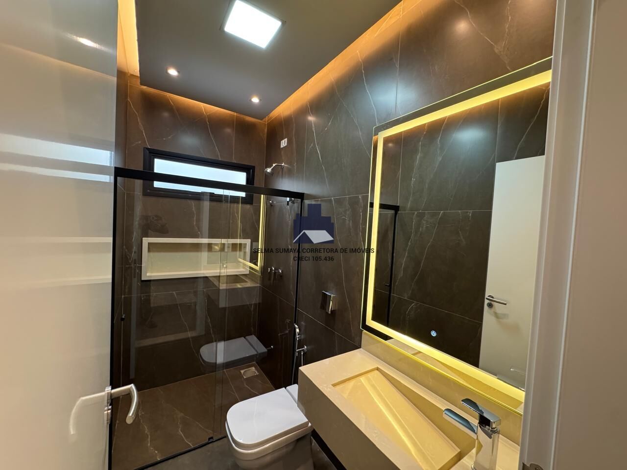 Casa de Condomínio com 3 quartos à venda, 180m² — foto 25 de 43
