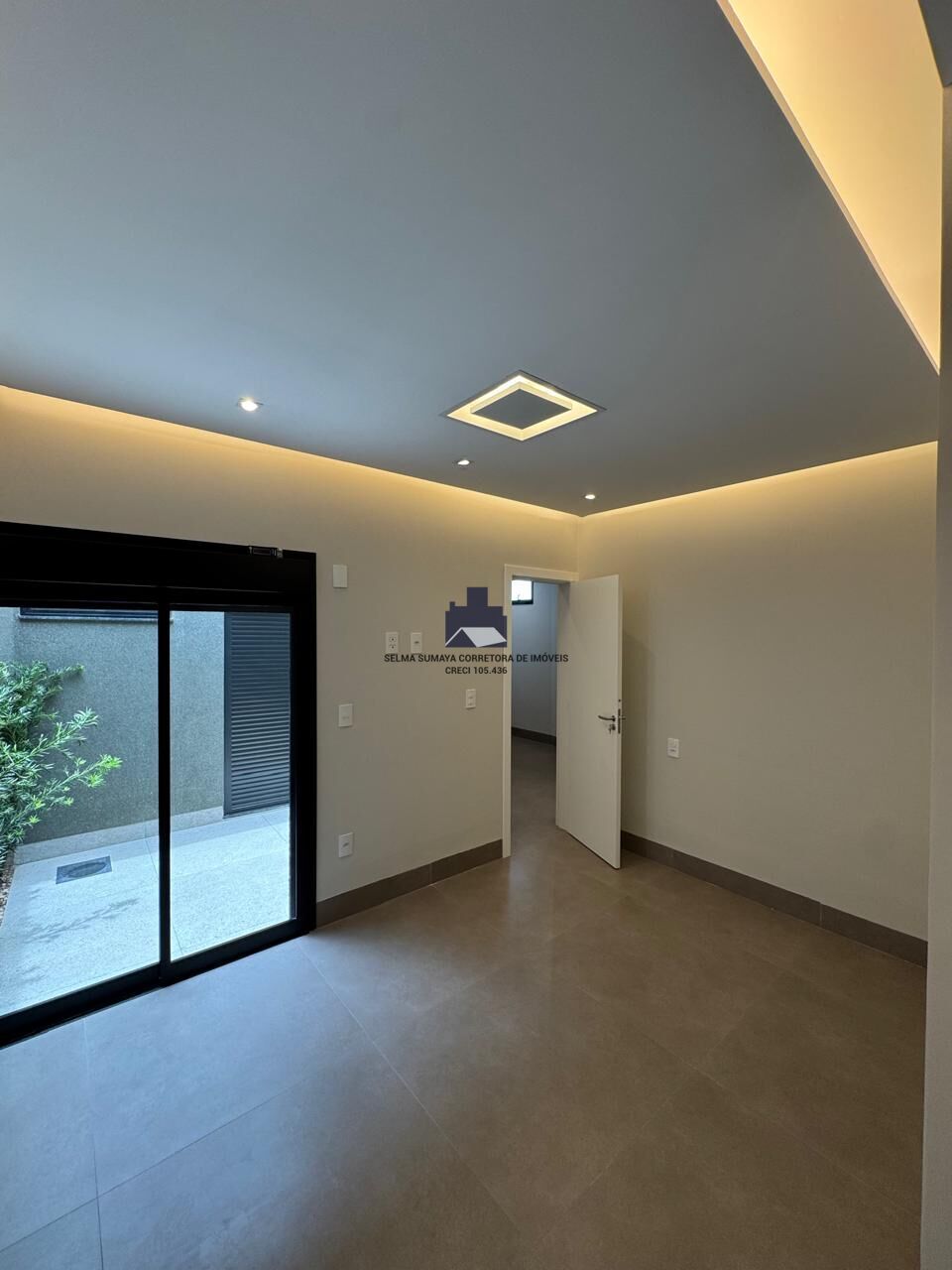 Casa de Condomínio com 3 quartos à venda, 180m² — foto 17 de 43