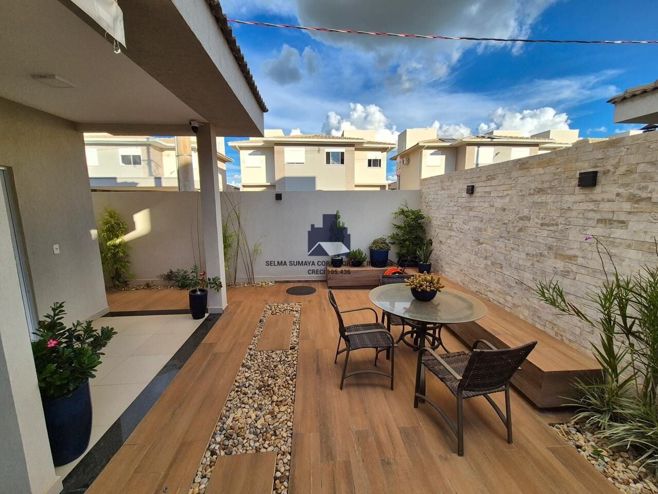 Casa de Condomínio com 3 quartos à venda, 133m² — foto 12 de 22