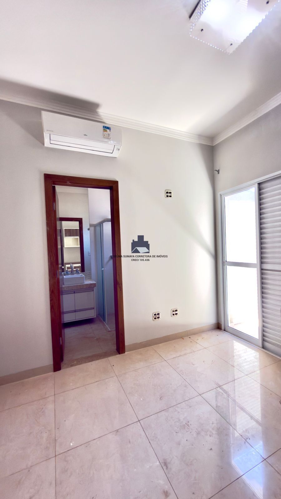 Casa de Condomínio com 3 quartos à venda, 165m² — foto 20 de 23