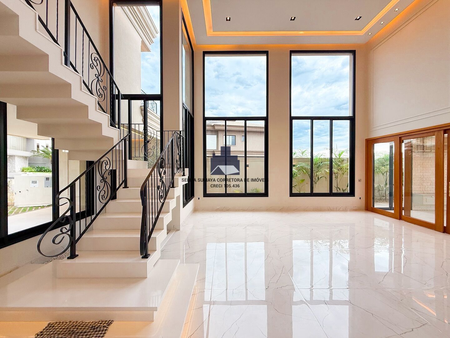 Casa de Condomínio com 4 quartos à venda, 420m² — foto 18 de 20