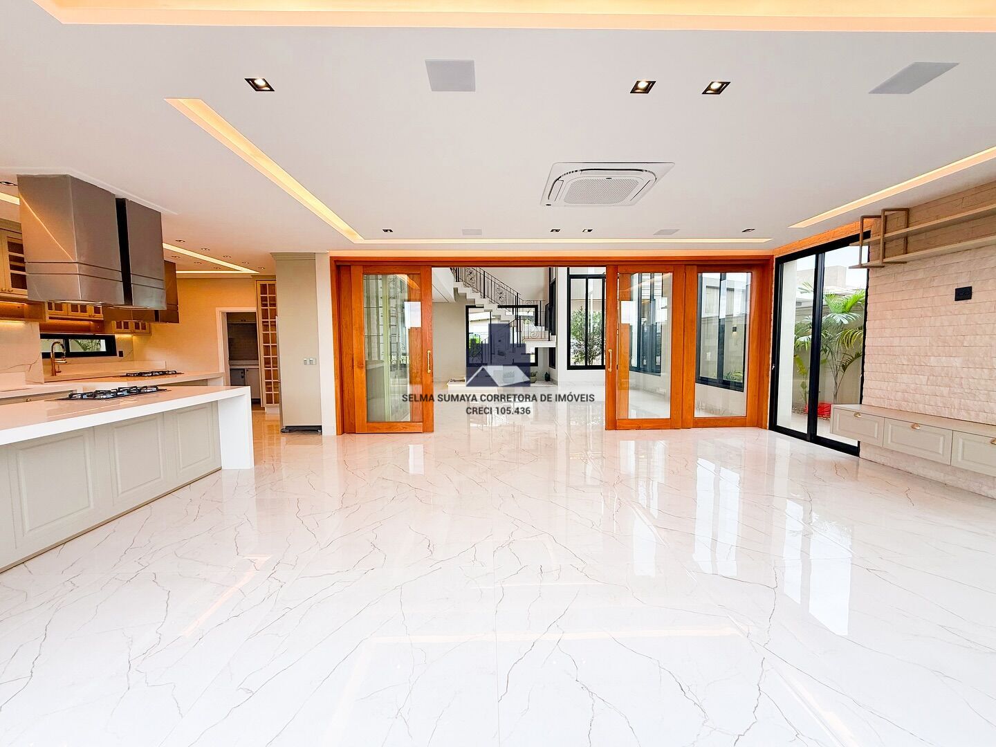 Casa de Condomínio com 4 quartos à venda, 420m² — foto 4 de 20