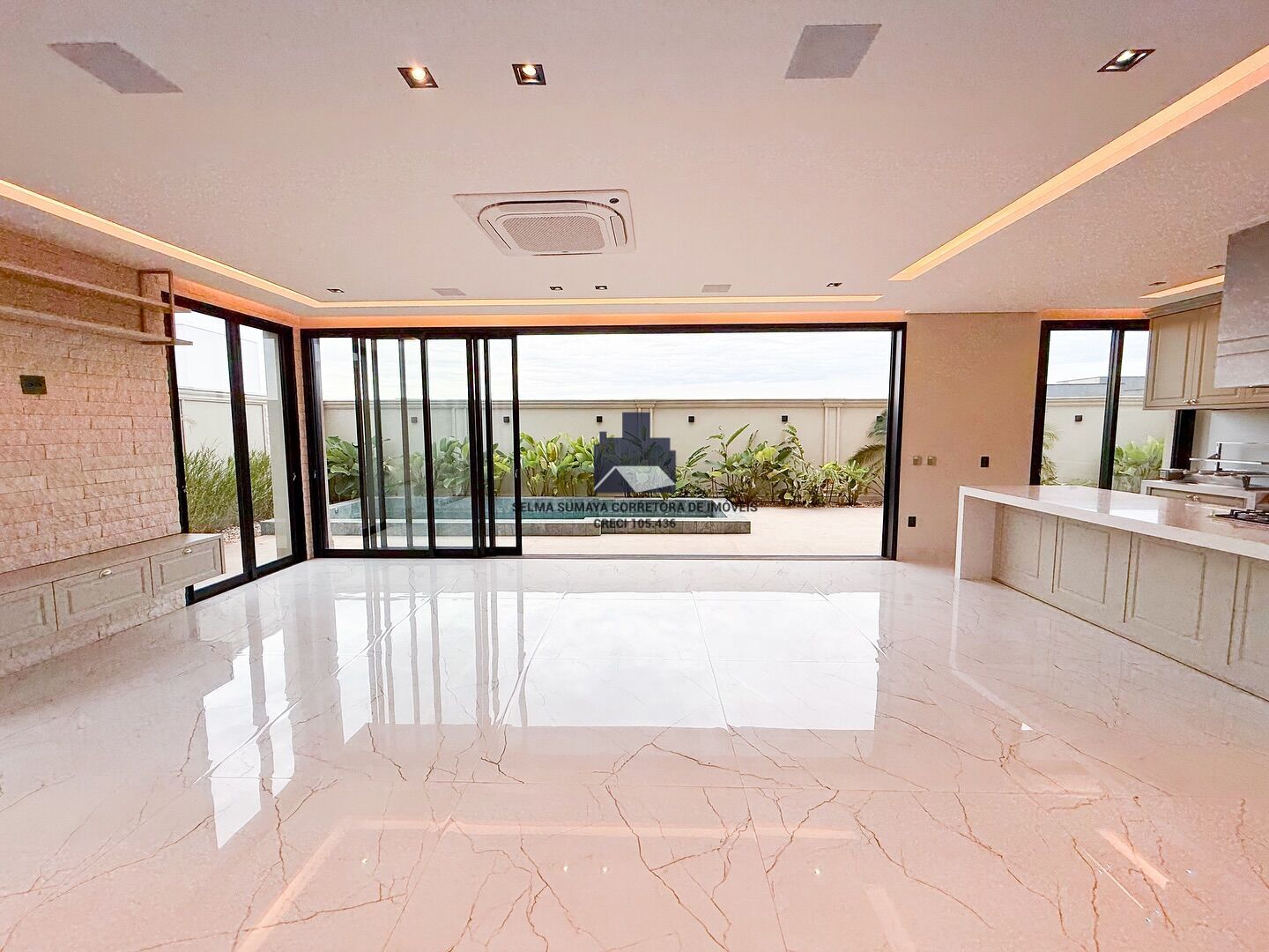 Casa de Condomínio com 4 quartos à venda, 420m² — foto 9 de 20