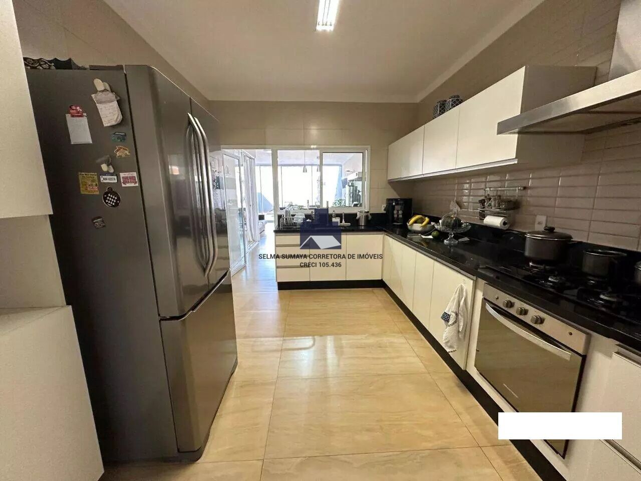 Casa de Condomínio com 4 quartos à venda, 272m² — foto 15 de 24