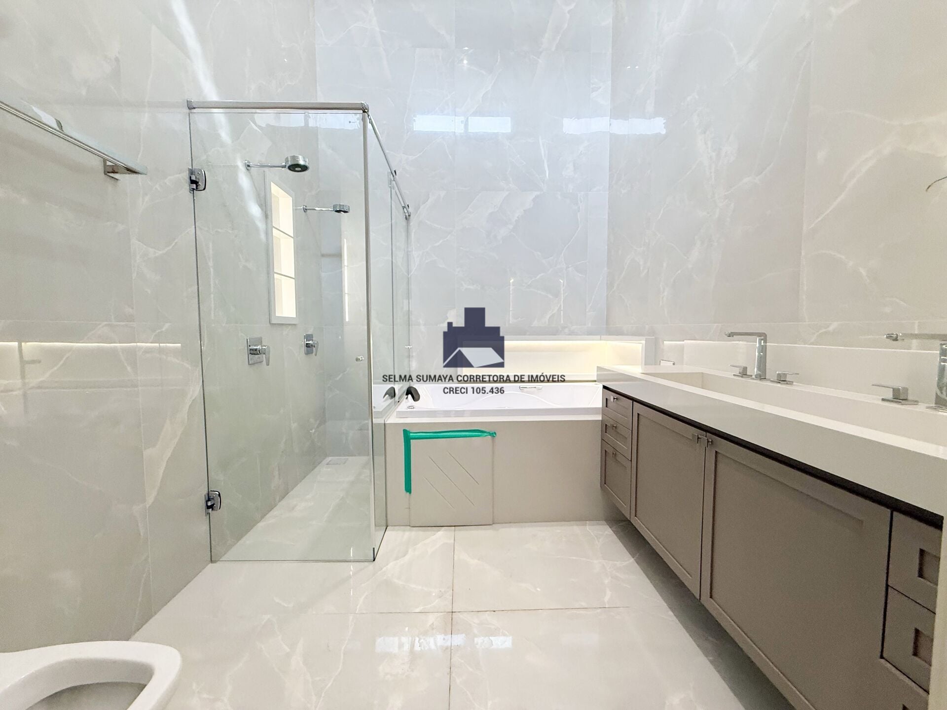 Casa de Condomínio com 3 quartos à venda, 185m² — foto 18 de 19