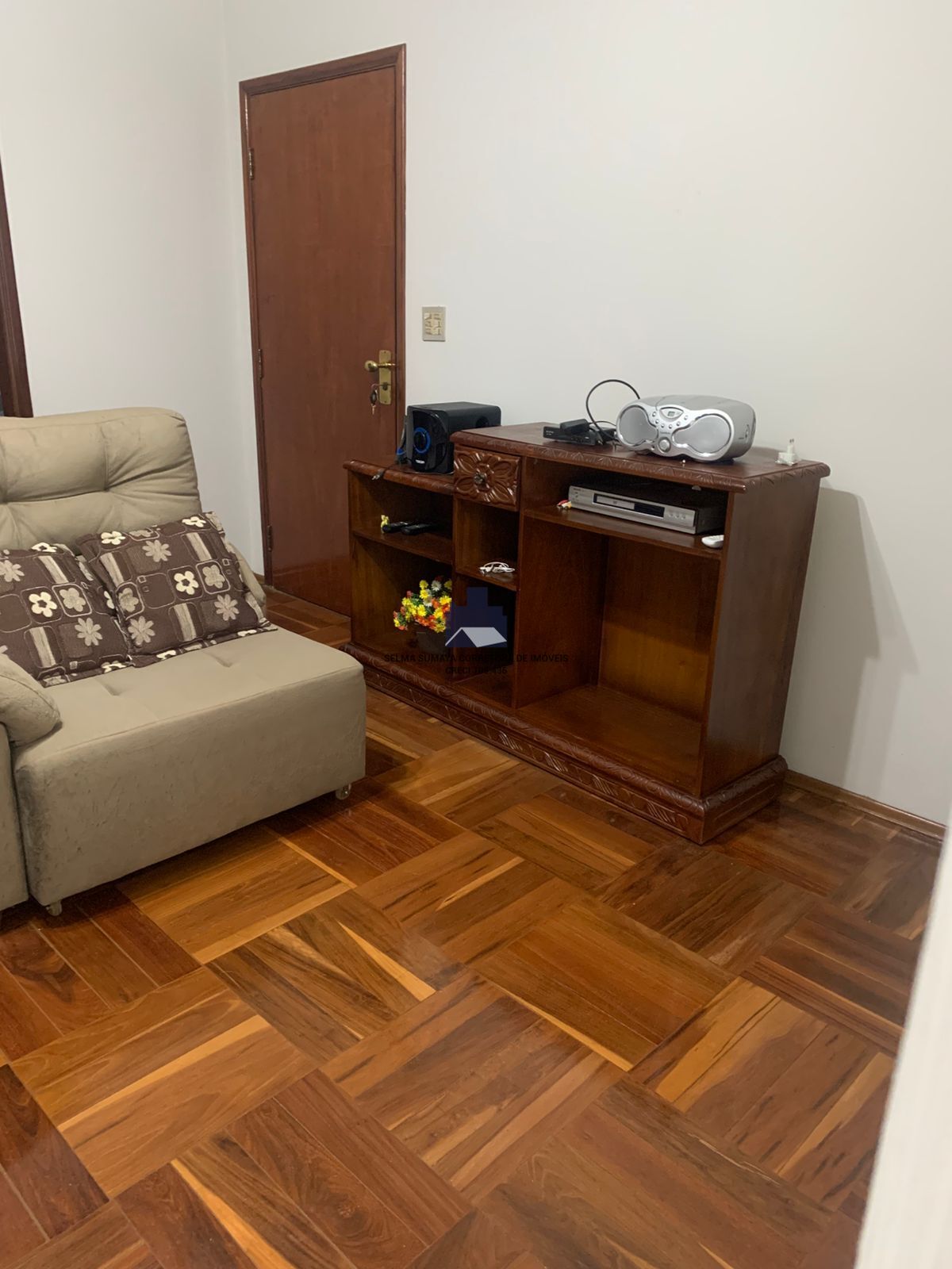 Casa com 3 quartos à venda, 242m² — foto 15 de 45