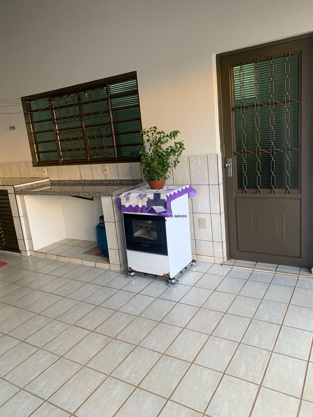 Casa com 3 quartos à venda, 242m² — foto 25 de 45