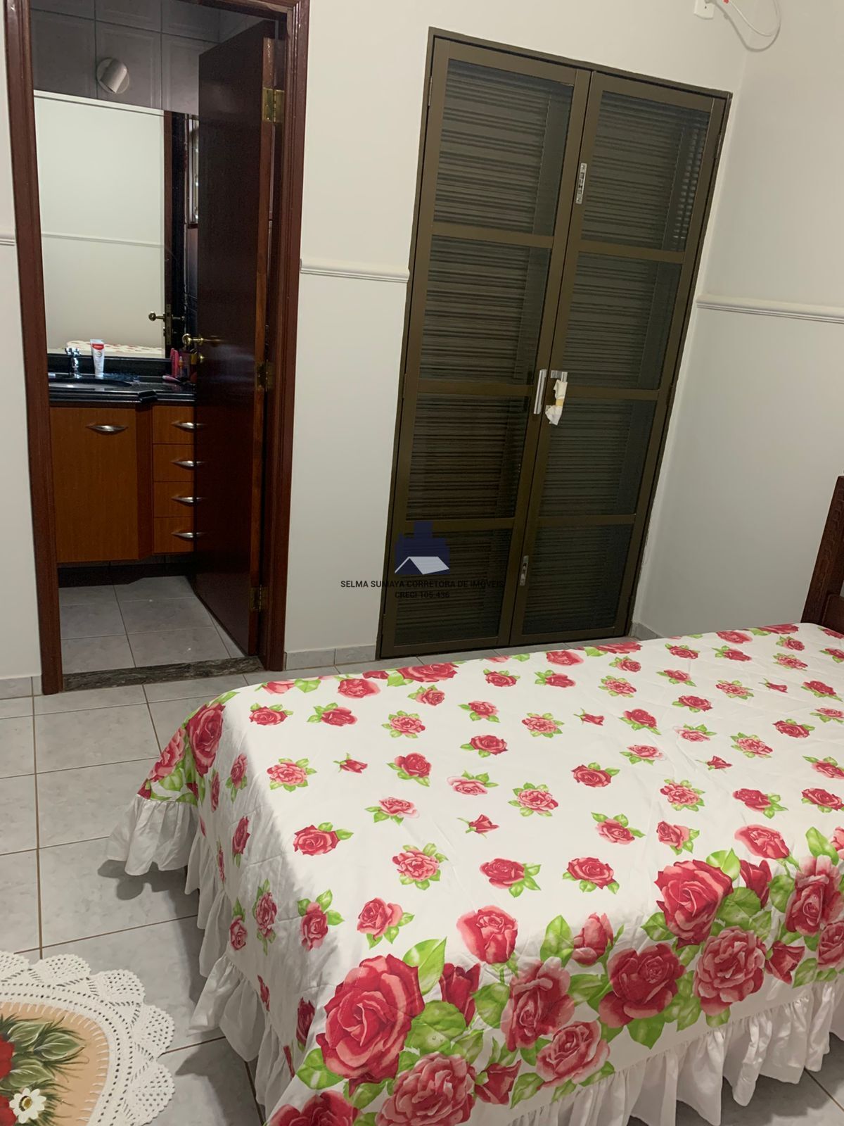 Casa com 3 quartos à venda, 242m² — foto 21 de 45