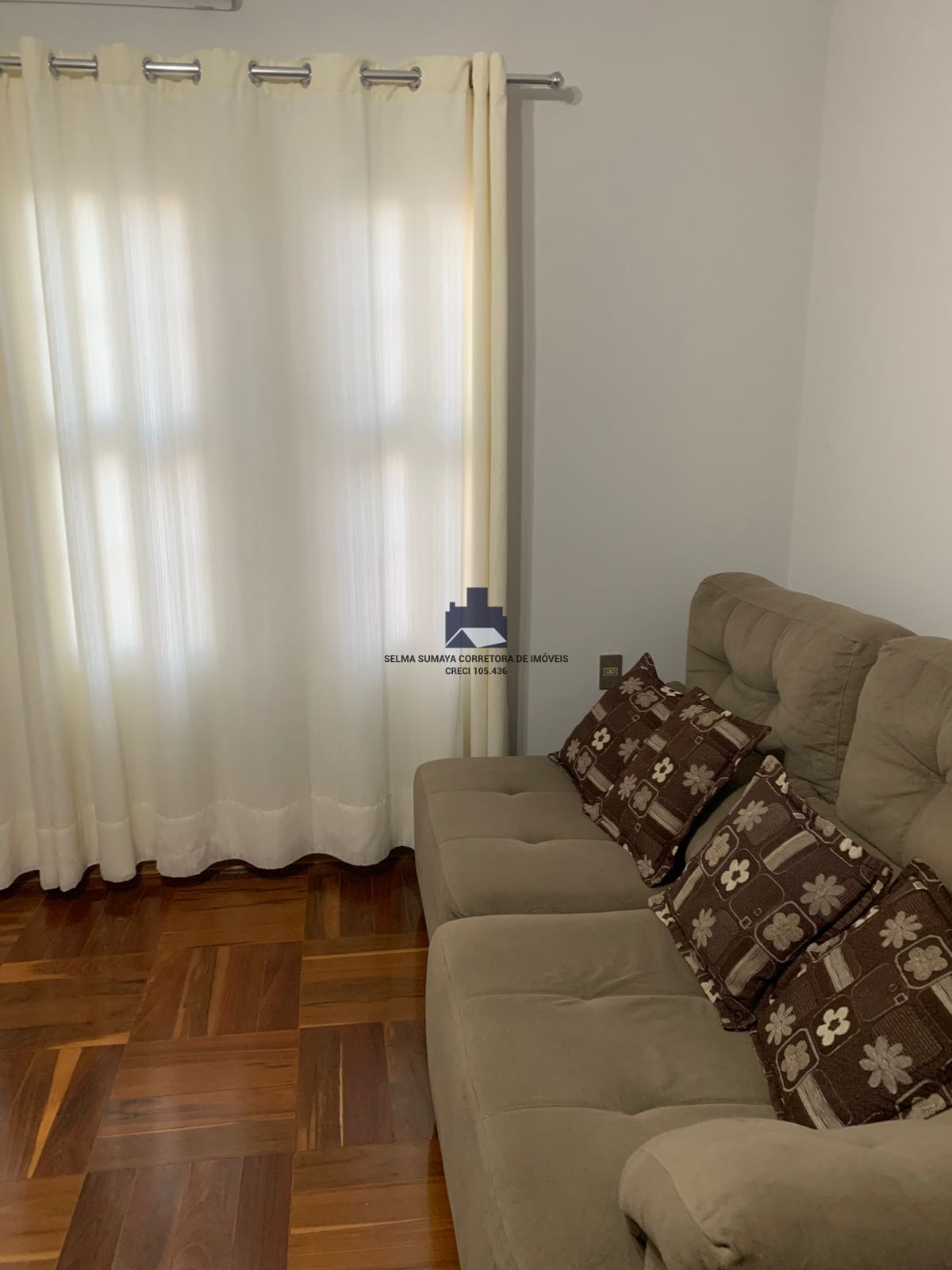 Casa com 3 quartos à venda, 242m² — foto 13 de 45