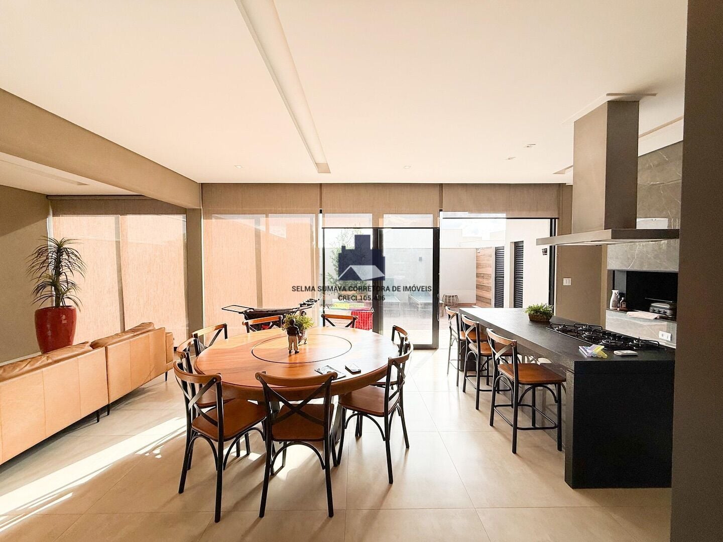 Casa de Condomínio com 3 quartos à venda, 265m² — foto 4 de 20