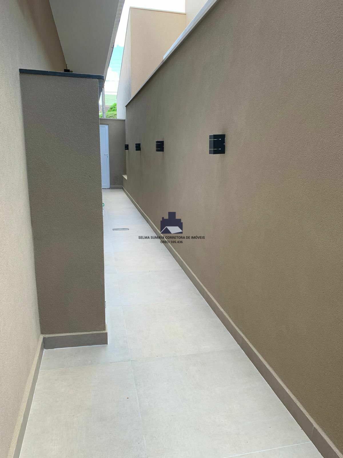 Casa de Condomínio com 3 quartos à venda, 373m² — foto 25 de 27