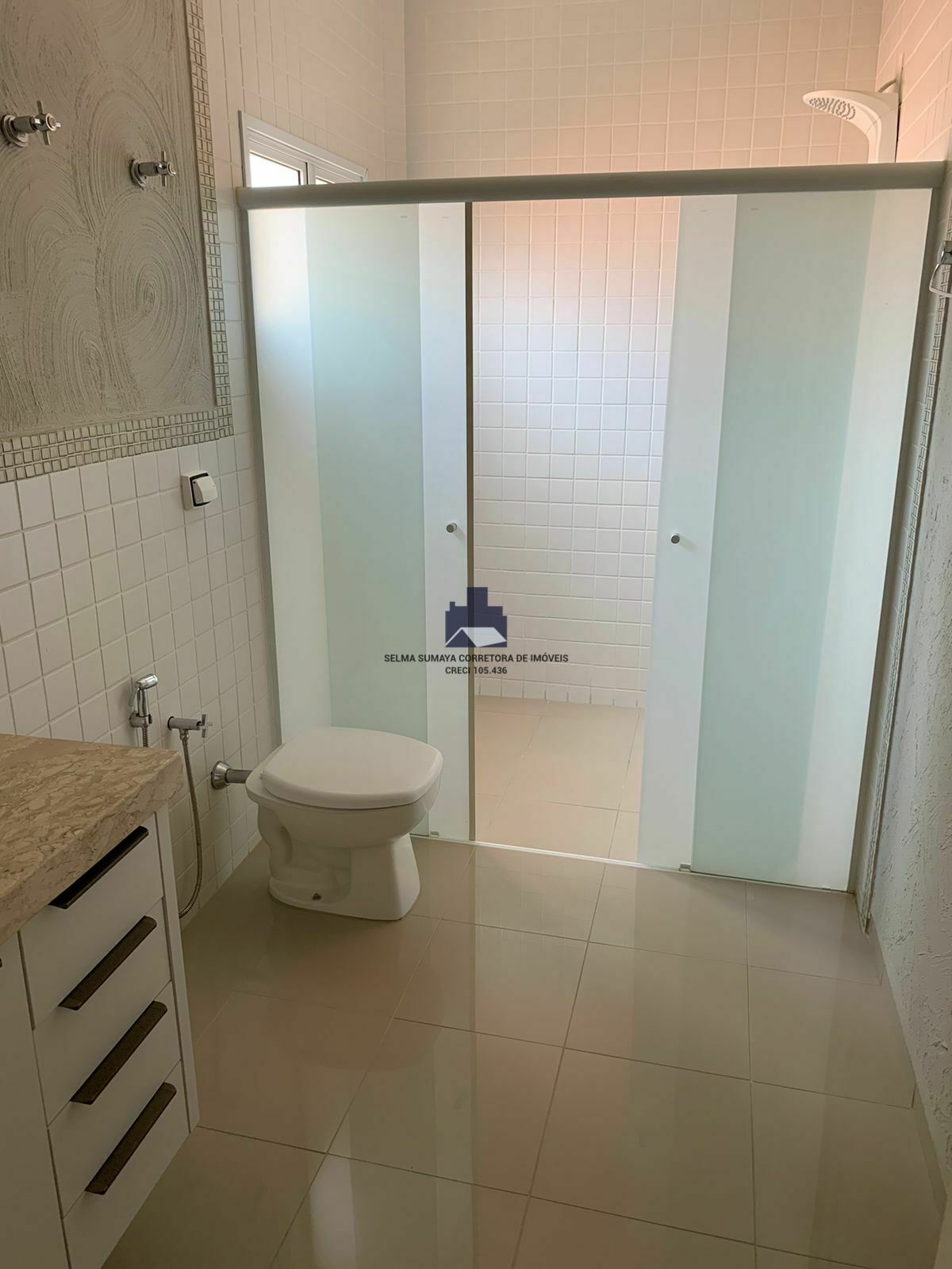 Casa de Condomínio com 3 quartos à venda, 373m² — foto 12 de 27