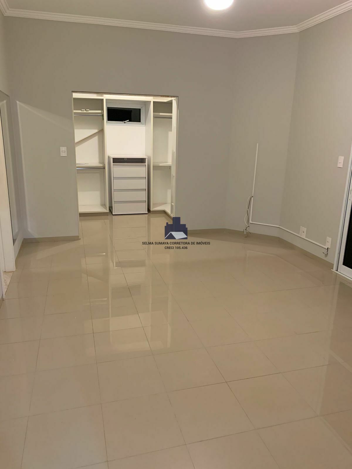 Casa de Condomínio com 3 quartos à venda, 373m² — foto 8 de 27
