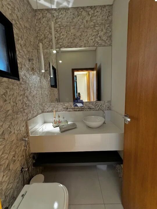 Casa de Condomínio com 3 quartos à venda, 207m² — foto 10 de 18