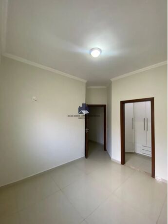 Casa com 3 quartos à venda, 185m² — foto 9 de 12