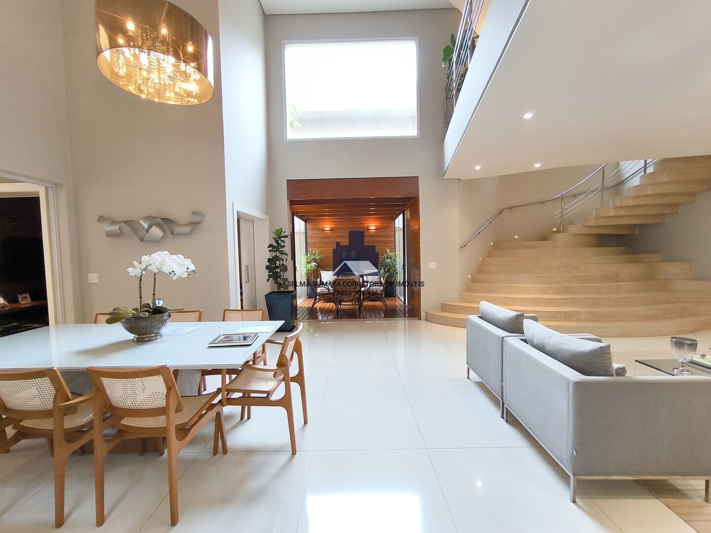 Casa de Condomínio com 4 quartos à venda, 400m² — foto 12 de 18