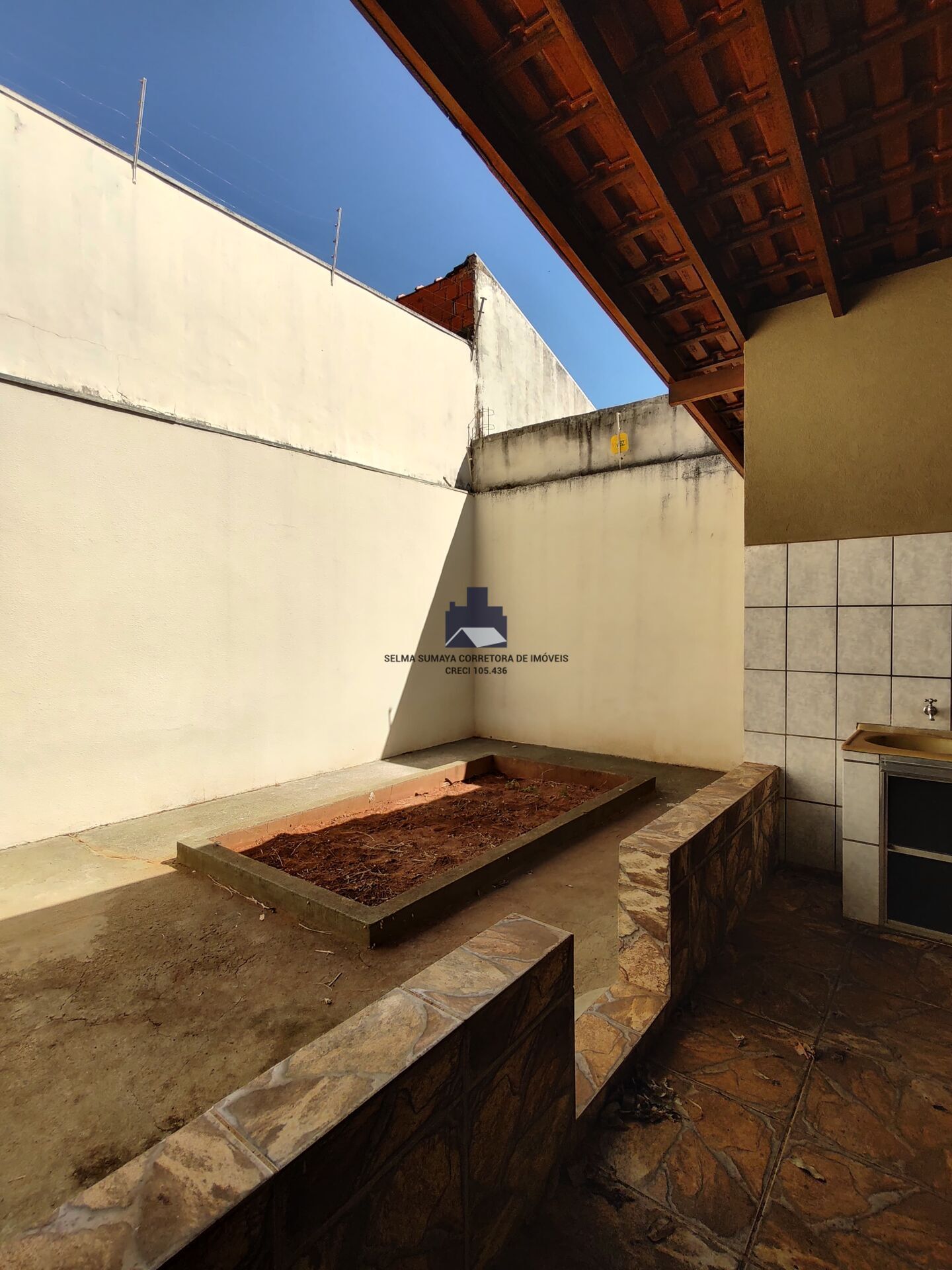 Casa com 2 quartos à venda, 120m² — foto 17 de 18