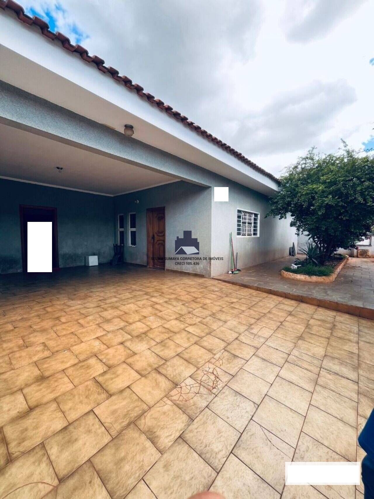 Casa com 3 quartos à venda, 225m² — foto 4 de 15