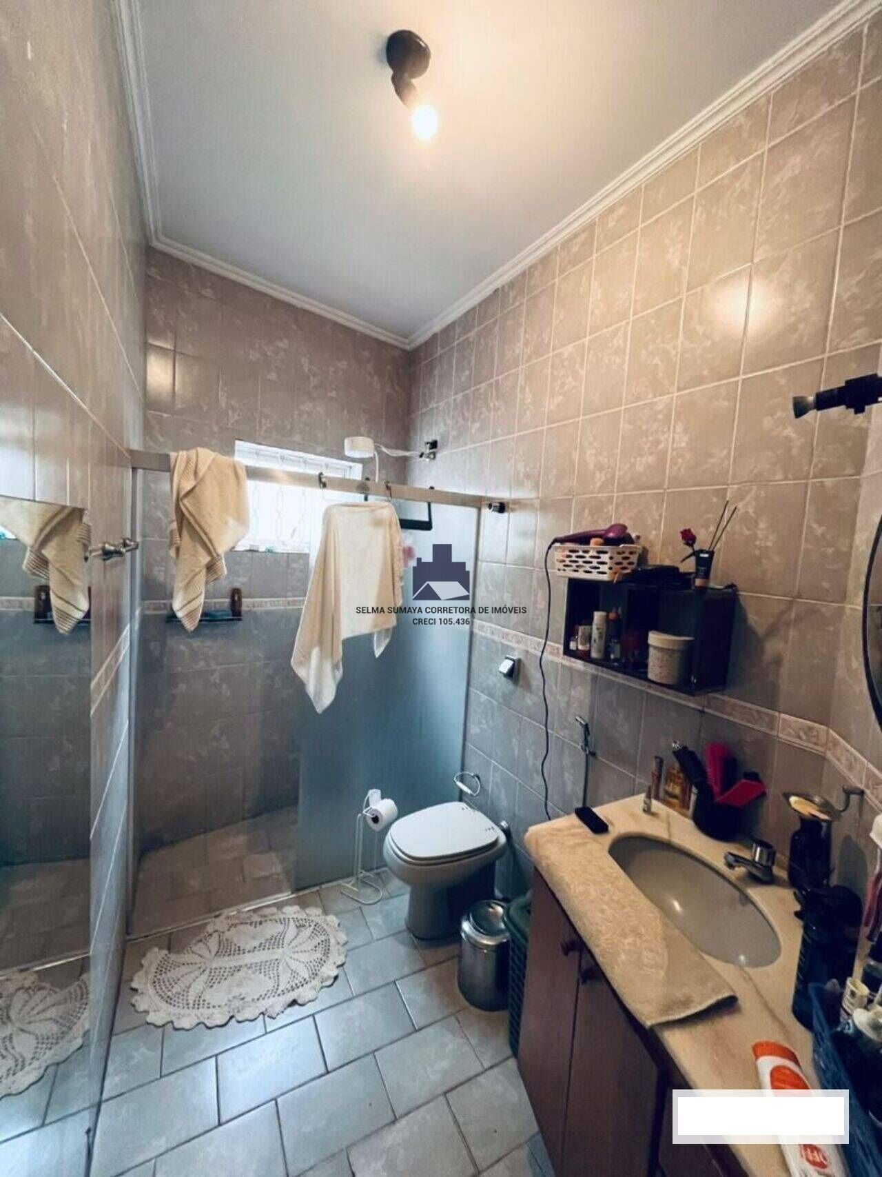 Casa com 3 quartos à venda, 225m² — foto 10 de 15