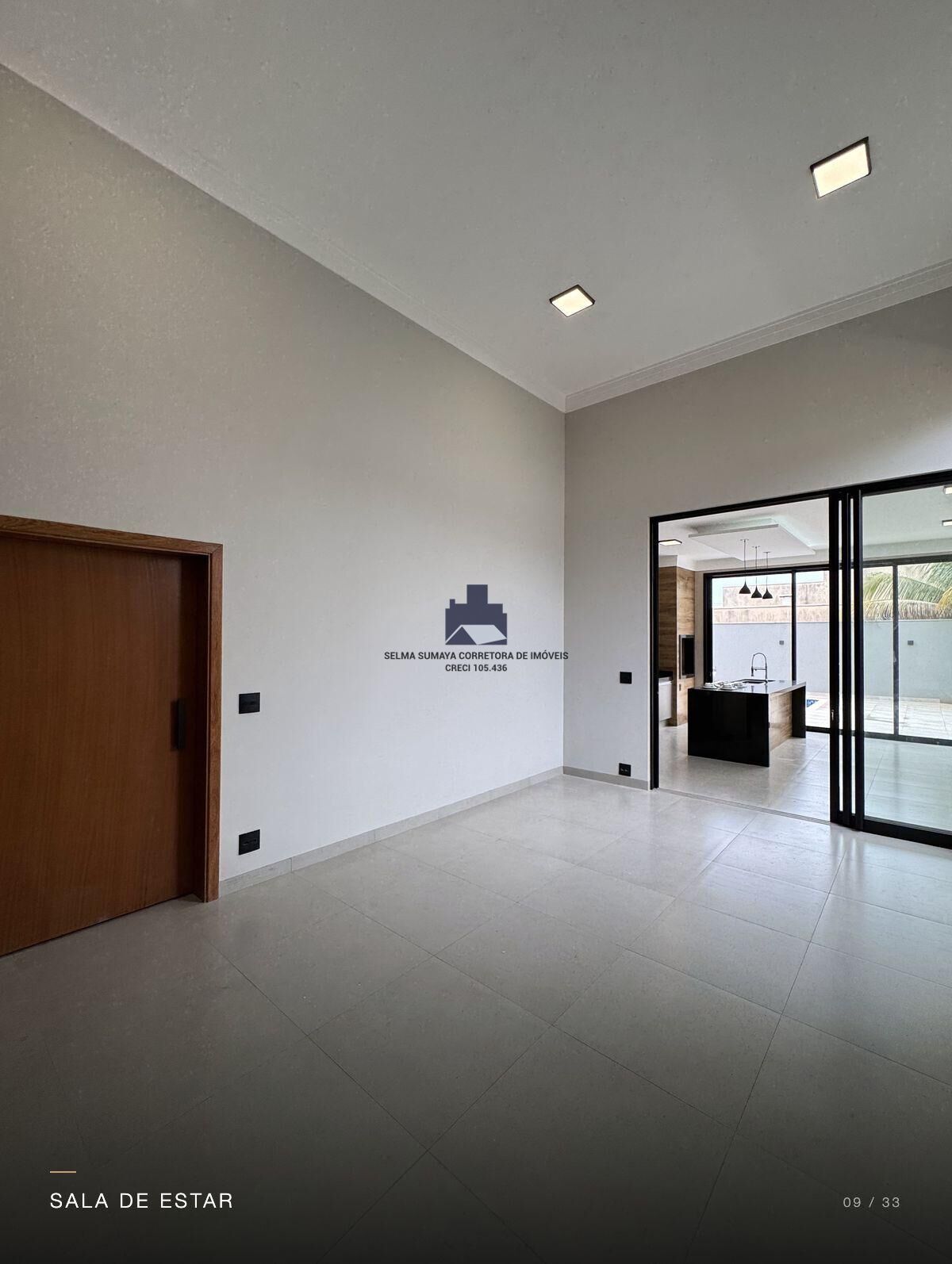 Casa de Condomínio com 3 quartos à venda, 215m² — foto 4 de 31