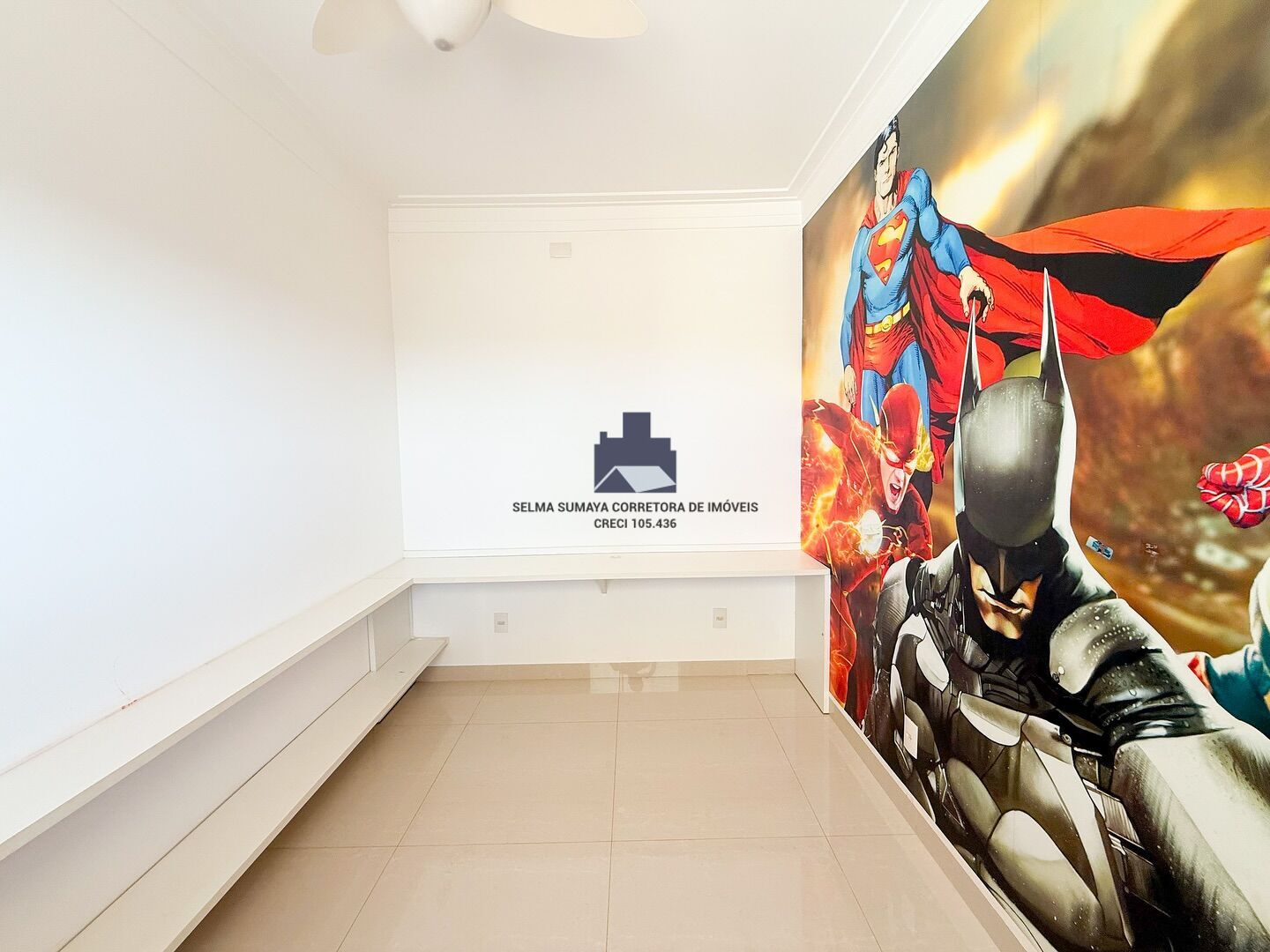 Casa de Condomínio com 5 quartos à venda, 370m² — foto 17 de 19